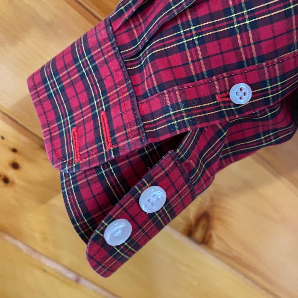 L.L. Bean Womens Red Plaid Wrinkle Resistant Button Down Shirt Size M - Picture 6 of 6
